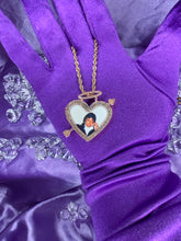 Load image into Gallery viewer, Heart Halo Picture Pendant