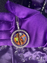 Load image into Gallery viewer, Round Swivel Picture Pendant