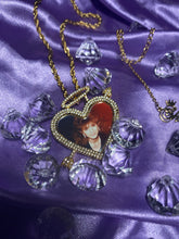 Load image into Gallery viewer, Heart Halo Picture Pendant
